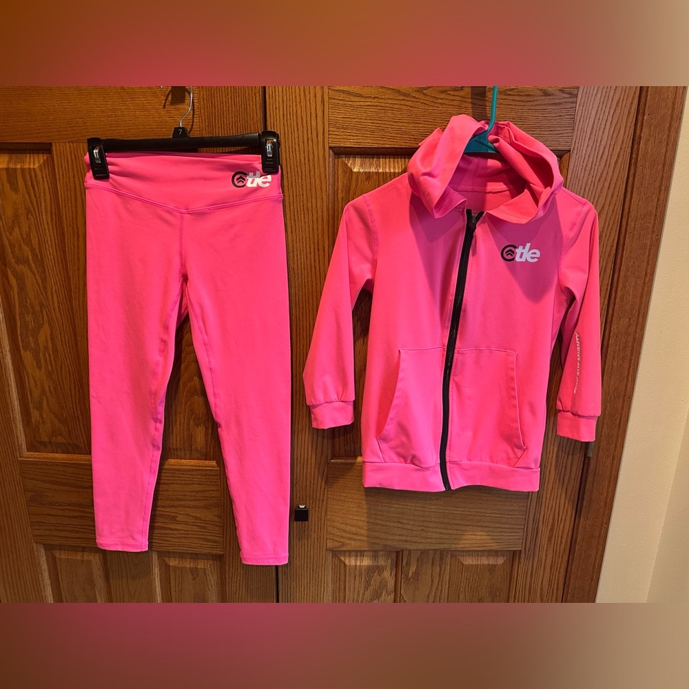 Sz 12-14 Set Hot Pink Hoodie Leggings The Ladies Edge TLE Tiny But Mighty Girl